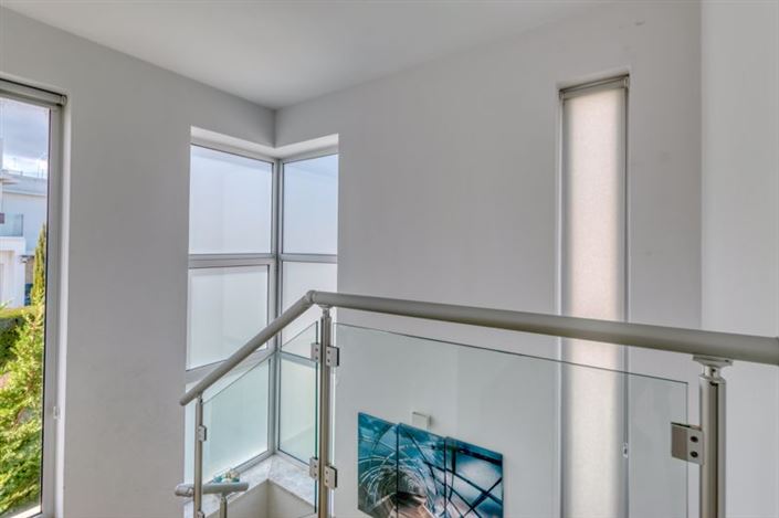 Image No.8-2 Bed Villa for sale