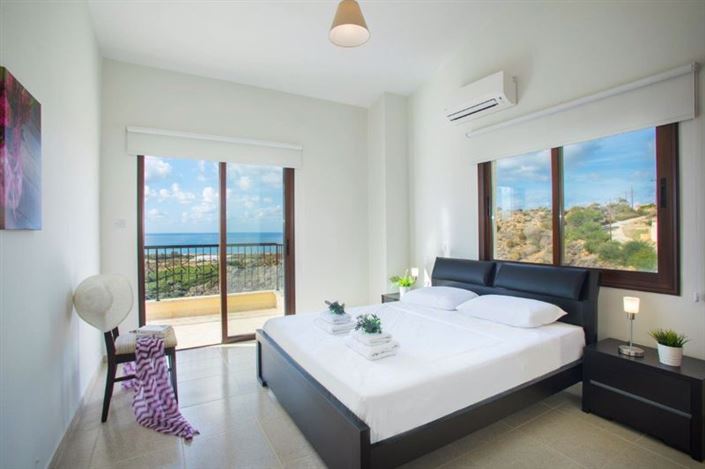 Image No.9-4 Bed Villa for sale