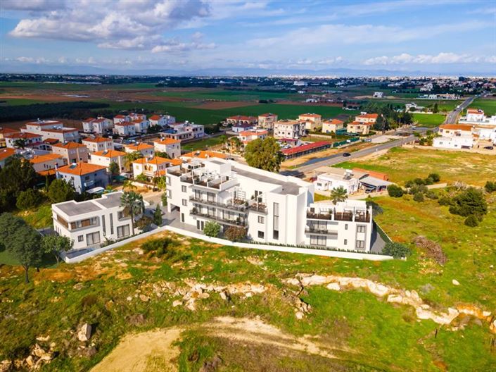 Image No.24-2 Bed Apartment for sale