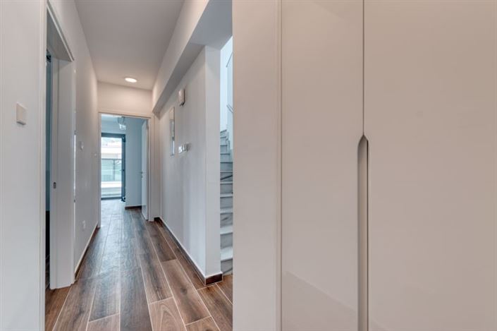 Image No.13-5 Bed Villa for sale