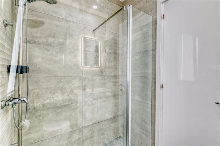 Image No.19-5 Bed Villa for sale