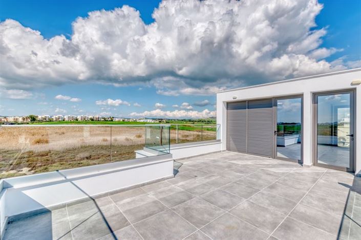 Image No.28-5 Bed Villa for sale