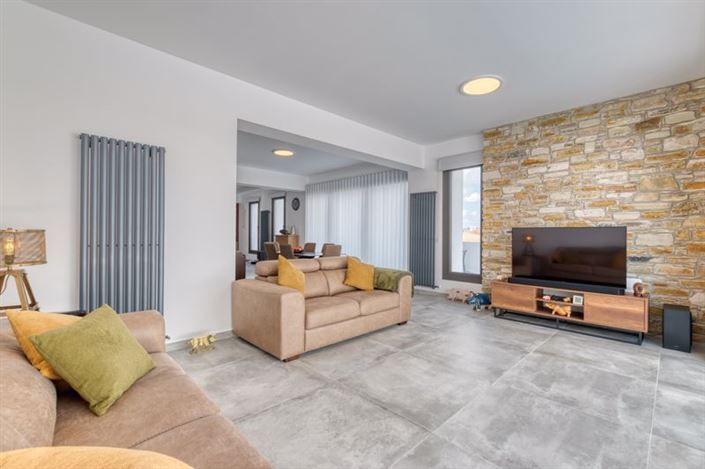 Image No.9-5 Bed Villa for sale