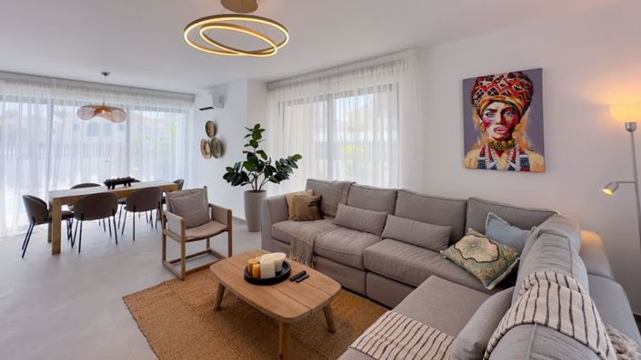 Image No.3-3 Bed Villa for sale