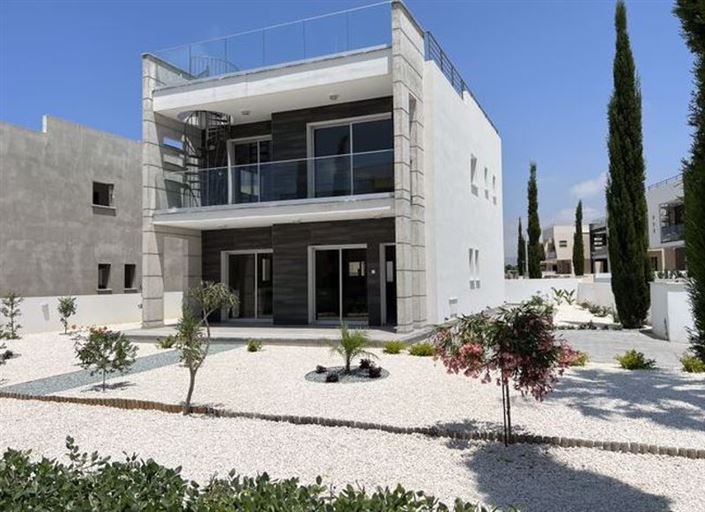 Image No.1-3 Bed Villa for sale