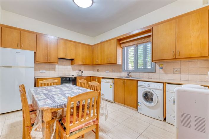 Image No.4-2 Bed Villa for sale