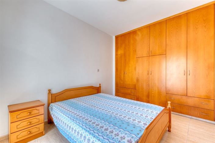 Image No.9-2 Bed Villa for sale