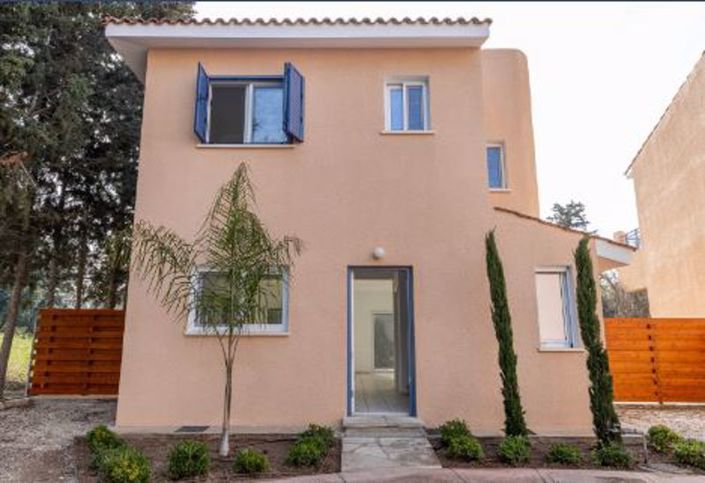 Image No.1-3 Bed Villa for sale