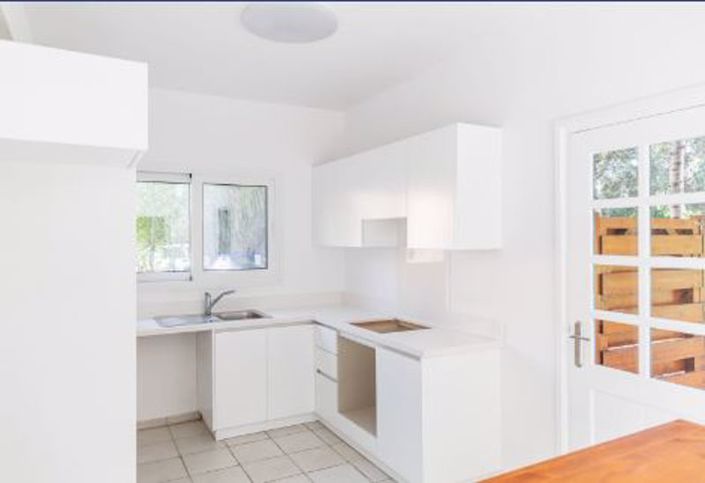 Image No.5-3 Bed Villa for sale