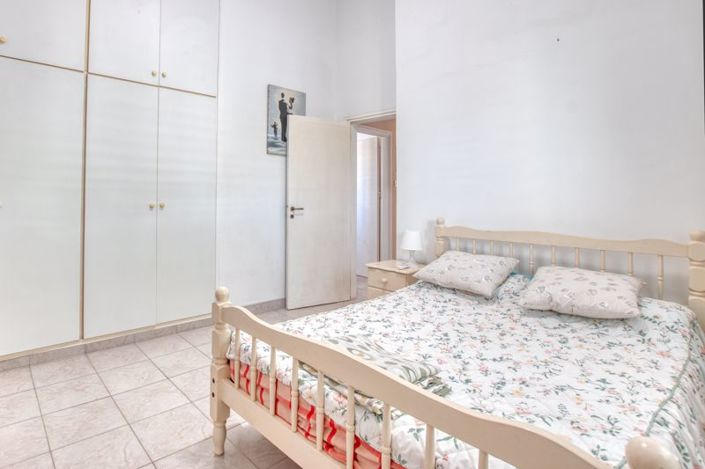 Image No.13-4 Bed Bungalow for sale