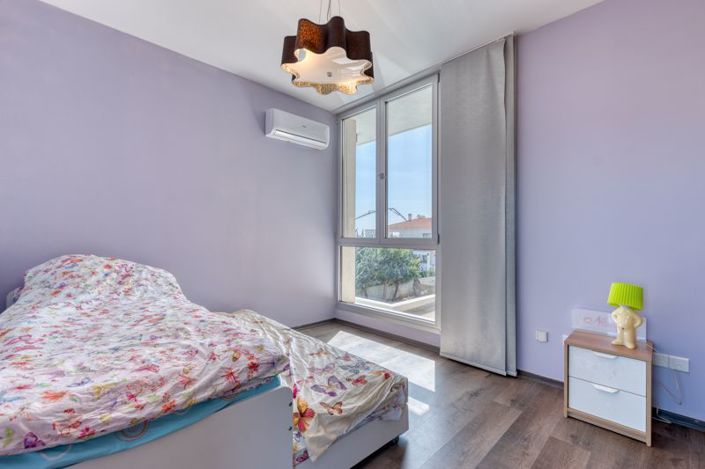 Image No.18-6 Bed Villa for sale