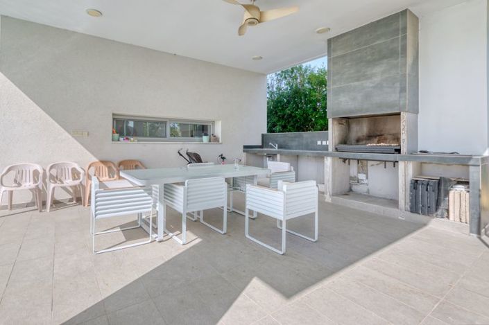 Image No.31-6 Bed Villa for sale