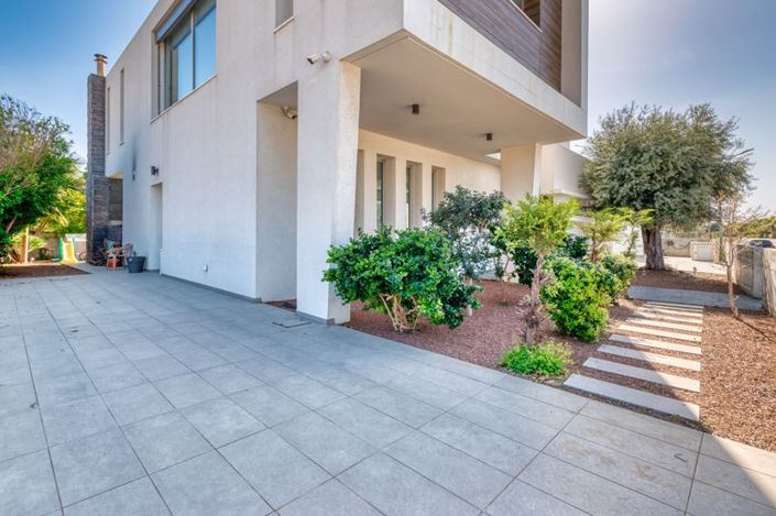 Image No.34-6 Bed Villa for sale