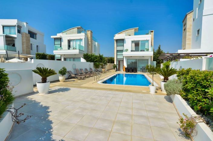 Image No.43-5 Bed Villa for sale