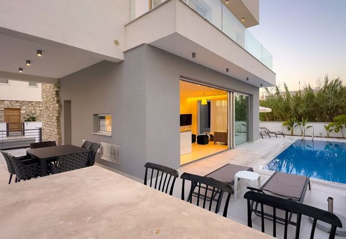 Image No.31-4 Bed Villa for sale