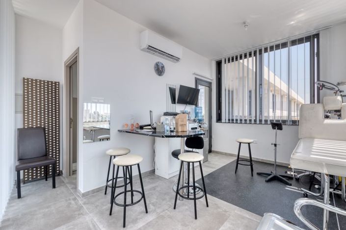 Image No.31-4 Bed Villa for sale