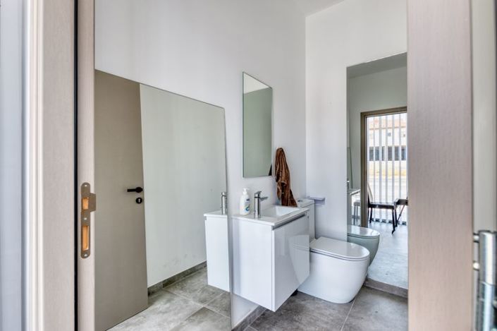 Image No.32-4 Bed Villa for sale