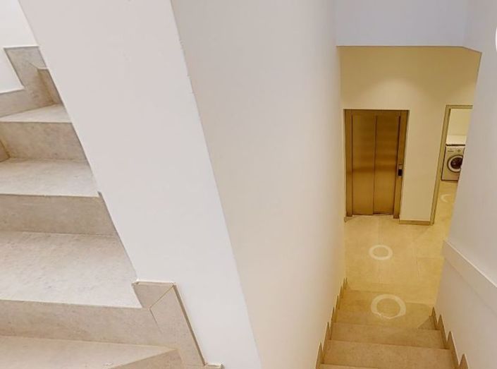 Image No.8-4 Bed Villa for sale