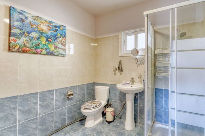 Image No.13-2 Bed Apartment for sale