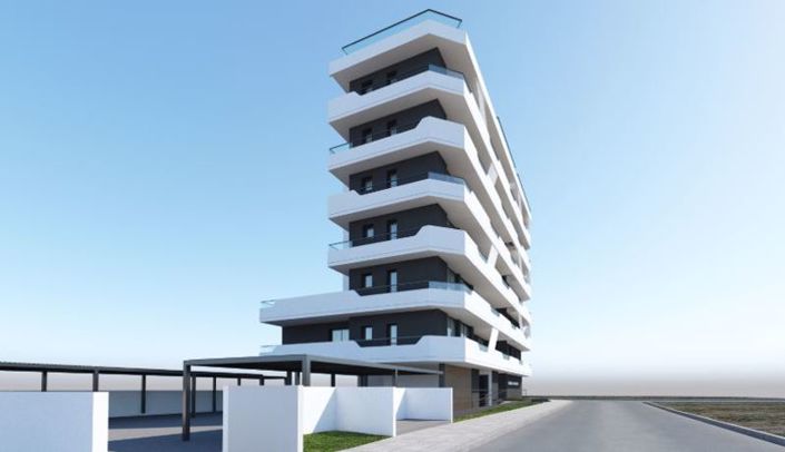 Image No.4-2 Bed Apartment for sale