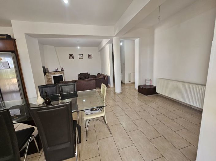 Image No.12-3 Bed Villa for sale