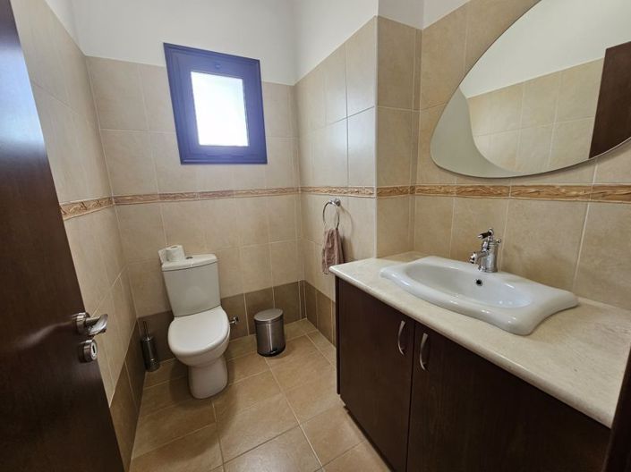 Image No.17-3 Bed Villa for sale