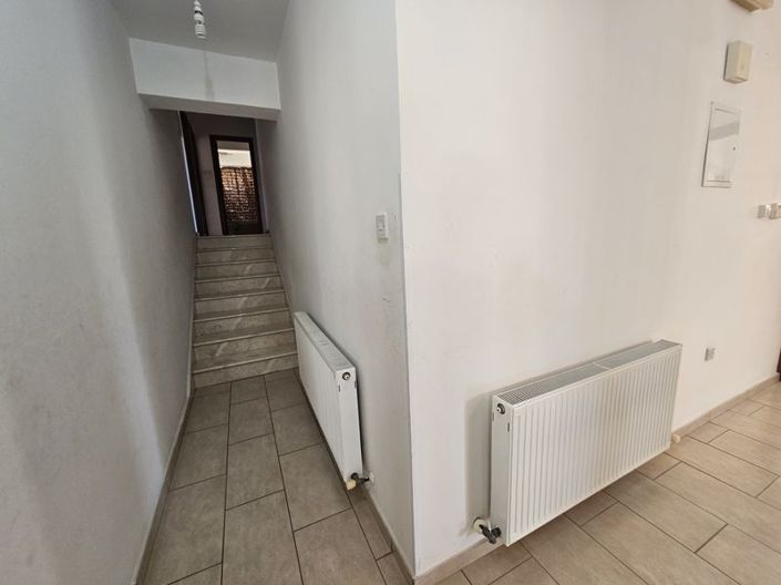 Image No.18-3 Bed Villa for sale