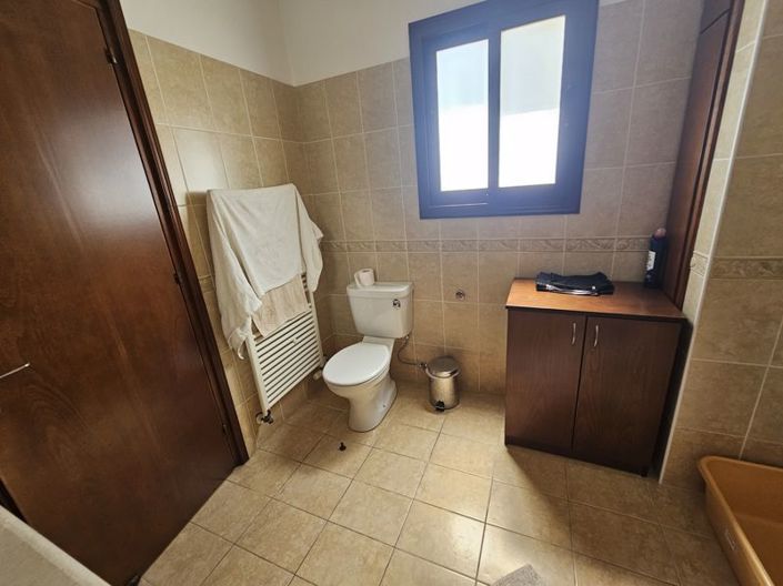 Image No.27-3 Bed Villa for sale