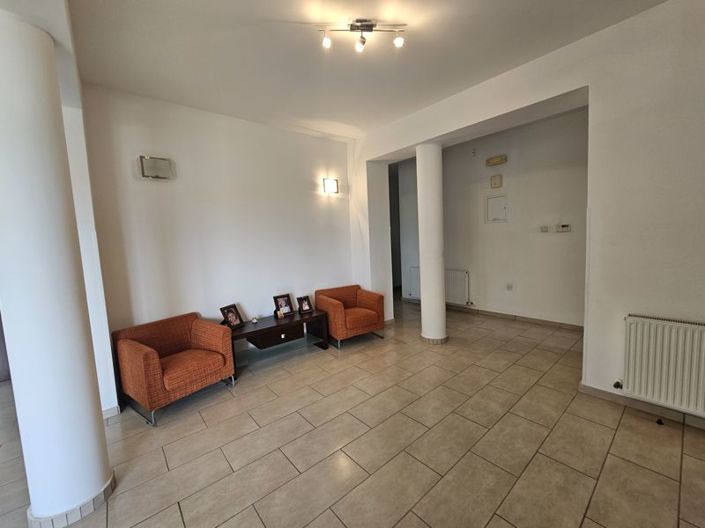 Image No.7-3 Bed Villa for sale