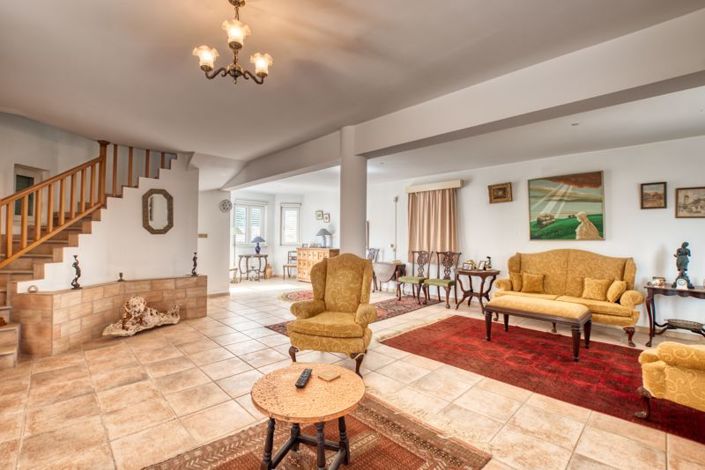 Image No.5-6 Bed Villa for sale