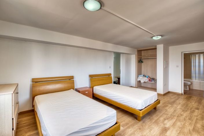 Image No.10-6 Bed Villa for sale