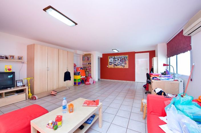 Image No.13-4 Bed Bungalow for sale