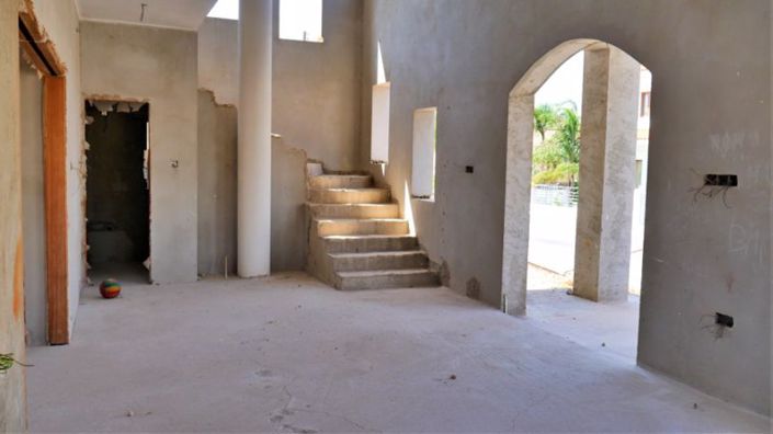 Image No.7-4 Bed Villa for sale