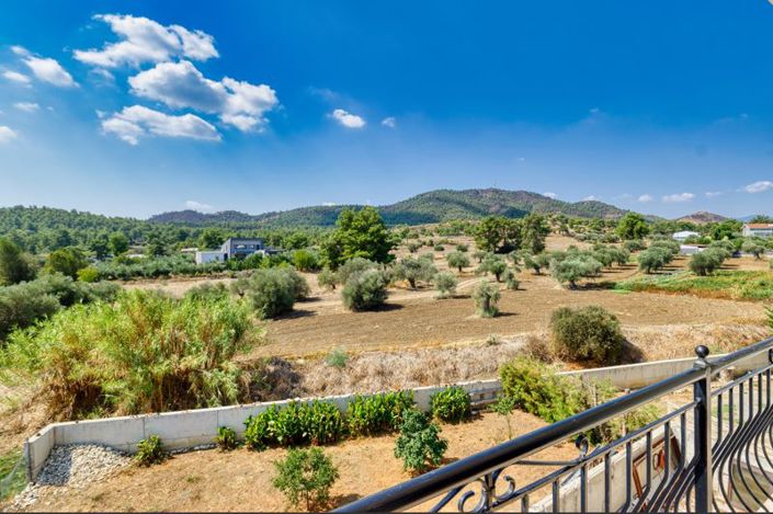 Image No.19-7 Bed Villa for sale