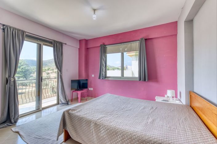 Image No.20-7 Bed Villa for sale