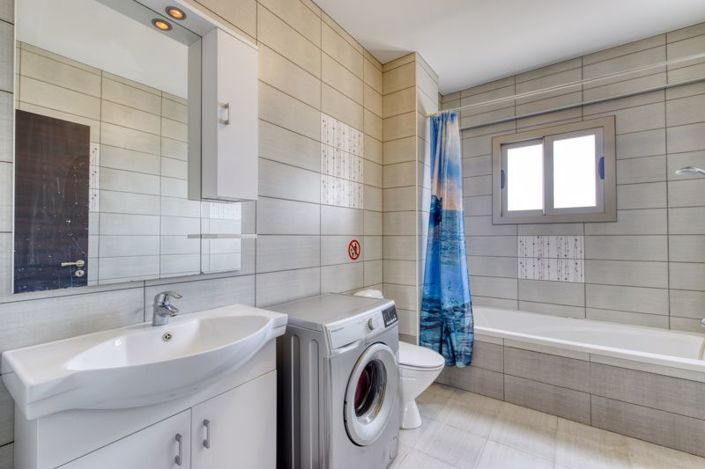 Image No.25-7 Bed Villa for sale