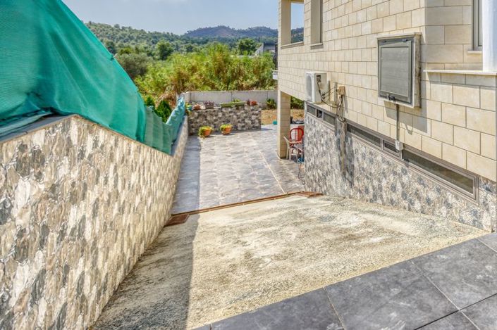 Image No.28-7 Bed Villa for sale