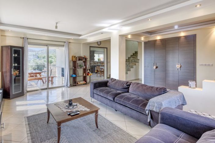 Image No.4-7 Bed Villa for sale