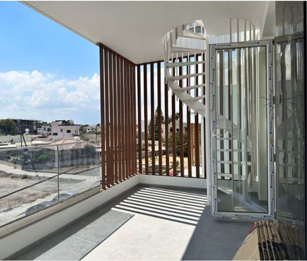 Image No.12-4 Bed Apartment for sale