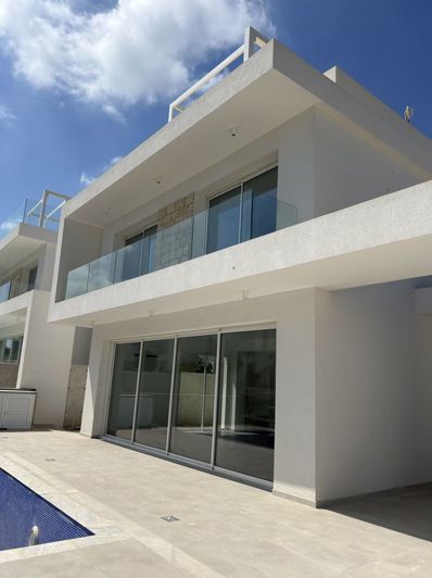 Image No.5-3 Bed Villa for sale