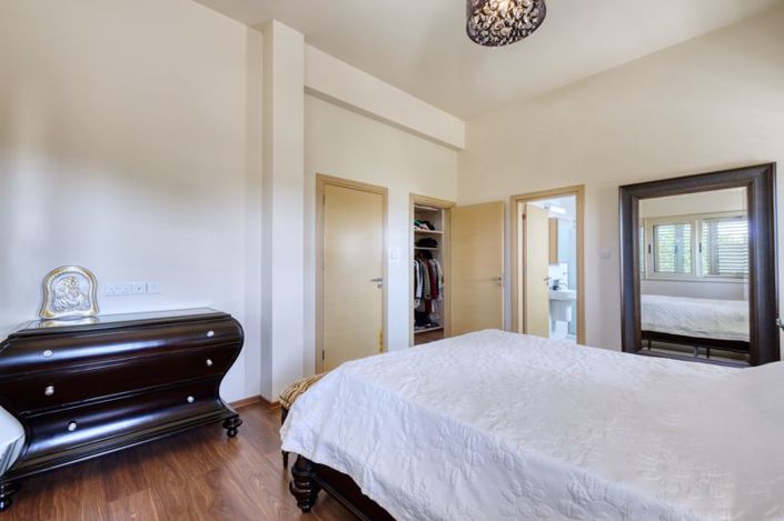 Image No.15-3 Bed Villa for sale