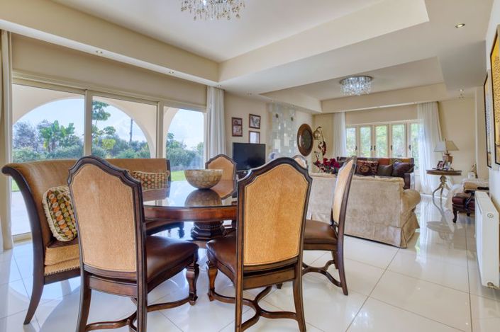 Image No.8-3 Bed Villa for sale