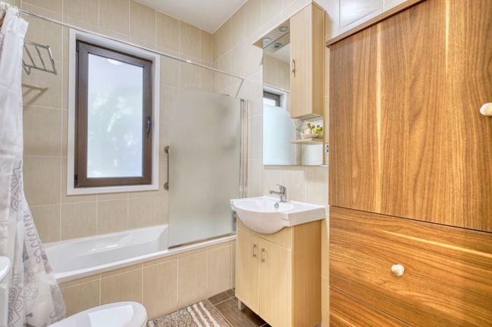 Image No.16-2 Bed Apartment for sale