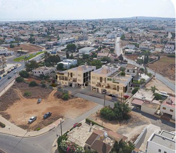 Image No.11-2 Bed Apartment for sale