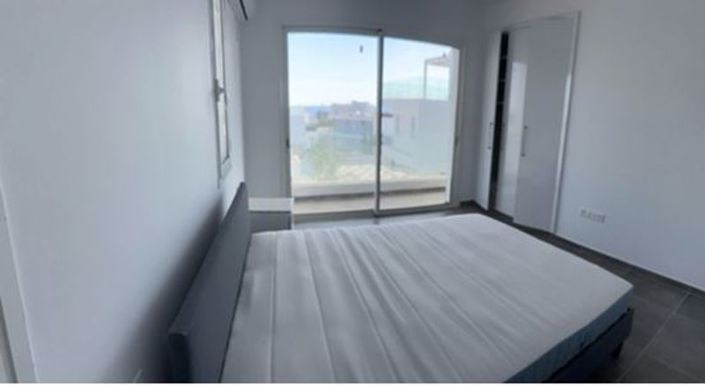 Image No.10-4 Bed Villa for sale