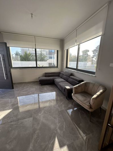 Image No.3-3 Bed Villa for sale