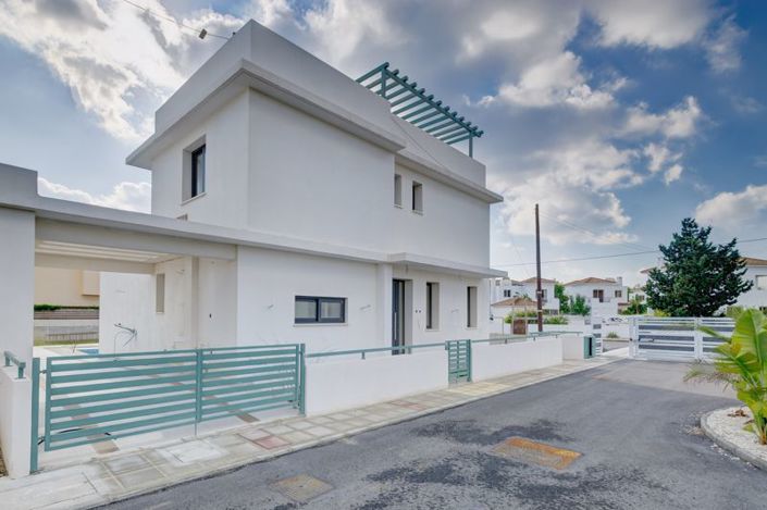 Image No.3-3 Bed Villa for sale