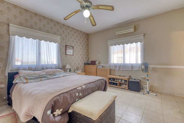 Image No.11-4 Bed Villa for sale