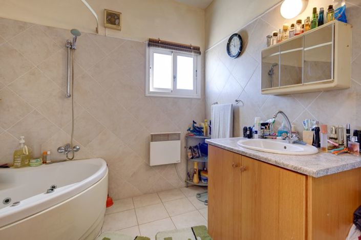 Image No.20-4 Bed Villa for sale