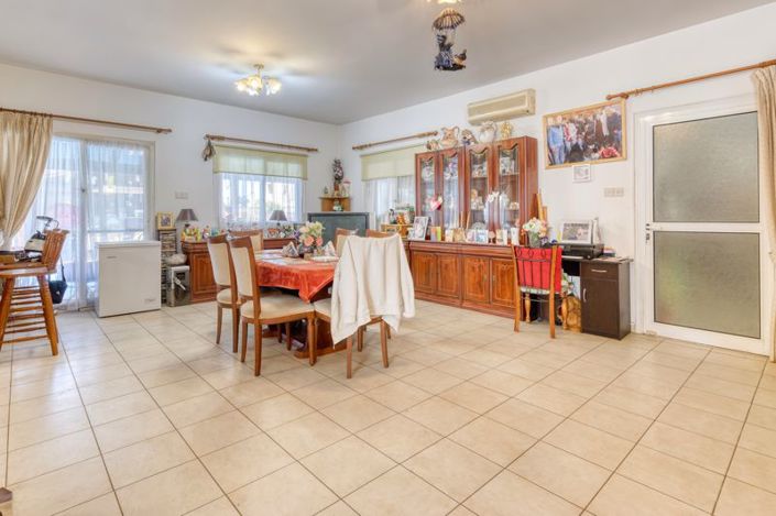 Image No.7-4 Bed Villa for sale